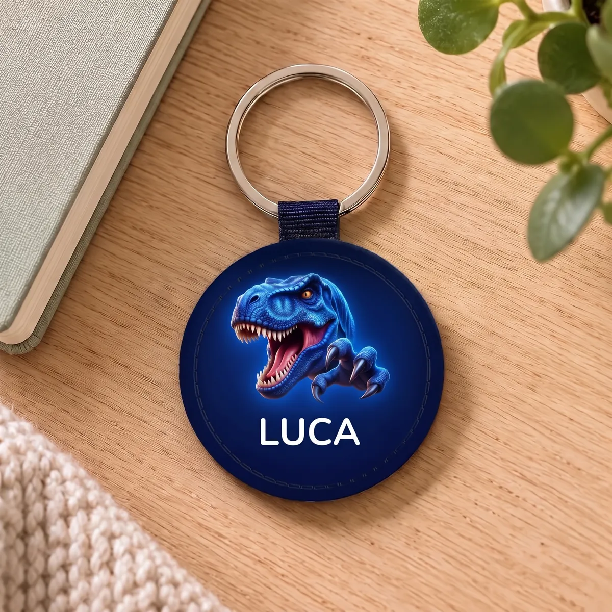 Llavero personalizado de piel sintética - T-Rex azul, Imagen 3 de 6