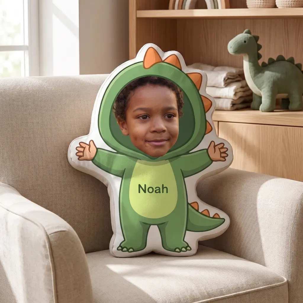 Gepersonaliseerd vormkussen - Dinopak, Afbeelding 5 van 5